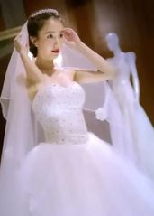 【一米电影】新娘穿上的海报